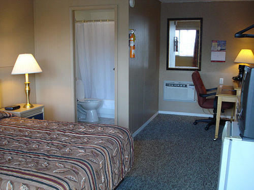 Bulkley Valley Motel New Hazelton Exterior photo
